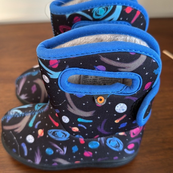 New BOGS Insulated waterproof boots - Picture 5 of 5